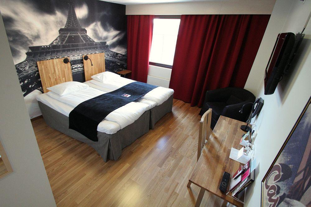 Home Hotel Bristol Arvika Phòng bức ảnh