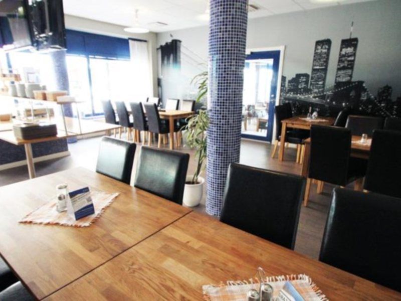 Home Hotel Bristol Arvika Ngoại thất bức ảnh